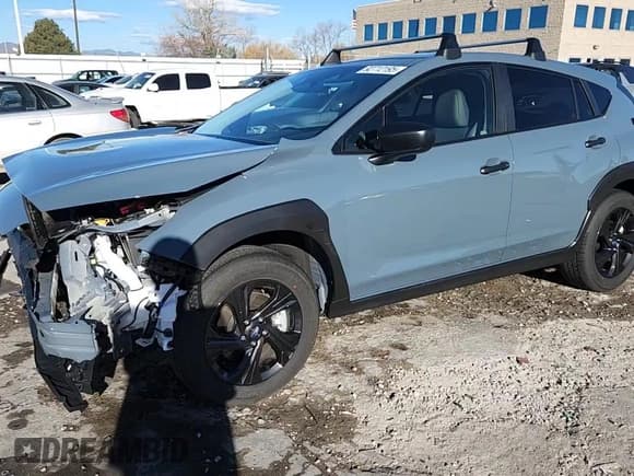 ✅ 2025 Subaru Crosstrek • VIN: JF2GUABC7S8244959 • Lot: 92712195. Listed on Copart with 3,881 mi. Free auction sales archive from the USA and detailed vehicle history report at DreamBid. Image 15.