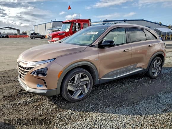 ✅ 2021 Hyundai NEXO Limited • VIN: KM8J84A69MU014660 • Лот: 93811545. Опубликован ранее на Copart с пробегом 32 856 миль. Бесплатный доступ к архиву аукционных продаж из США и подробный отчёт об истории автомобиля на DreamBid. Изображение 1.