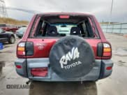 ✅ 1998 Toyota RAV4 • VIN: JT3HP10V8W0171706 • Lot: 89734265. Wystawiony na Copart z przebiegiem 232 419 mil. Bezpłatny archiwum sprzedaży aukcyjnych z USA i szczegółowy raport historii pojazdu na DreamBid. Zdjęcie 6.