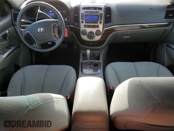 ✅ 2012 Hyundai Santa Fe GLS • VIN: 5XYZG3AB7CG107131 • Lot: 61228784. Listed on Copart with 182,972 mi. Free auction sales archive from the USA and detailed vehicle history report at DreamBid. Image 8.