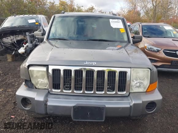 ✅ 2007 Jeep Commander Sport • VIN: 1J8HG48K07C697649 • Лот: 43500807. Опубликован ранее на IAAI с пробегом 152 394 миль. Бесплатный доступ к архиву аукционных продаж из США и подробный отчёт об истории автомобиля на DreamBid. Изображение 12.