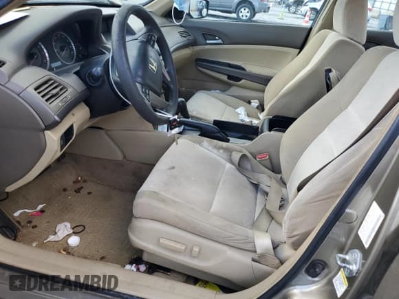 ✅ 2009 Honda Accord LX-P • VIN: 1HGCP26459A024012 • Lot: 90722995. Listed on Copart with 218,160 mi. Free auction sales archive from the USA and detailed vehicle history report at DreamBid. Image 7.