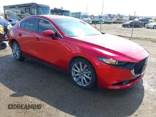 ✅ 2024 Mazda 3 S Preferred • VIN: 3MZBPACM3RM402675 • Лот: 42612224. Опубликован ранее на IAAI с пробегом 14 244 миль. Бесплатный доступ к архиву аукционных продаж из США и подробный отчёт об истории автомобиля на DreamBid. Изображение 1.