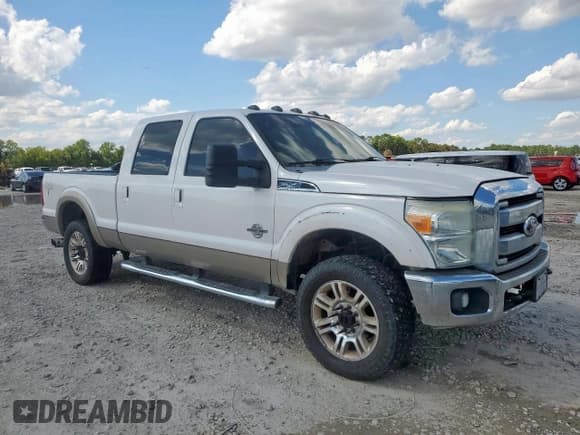 ✅ 2011 Ford F-250 Lariat • VIN: 1FT7W2BT6BEC80576 • Lot: 84273955. Listed on Copart with 248,053 mi. Free auction sales archive from the USA and detailed vehicle history report at DreamBid. Image 1.