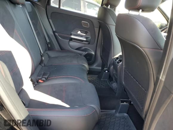 ✅ 2025 Mercedes-Benz GLA 250 • VIN: W1N4N4HBXSJ670340 • Lot: 71678795. Wystawiony na Copart z przebiegiem 5 710 mil. Bezpłatny archiwum sprzedaży aukcyjnych z USA i szczegółowy raport historii pojazdu na DreamBid. Zdjęcie 11.