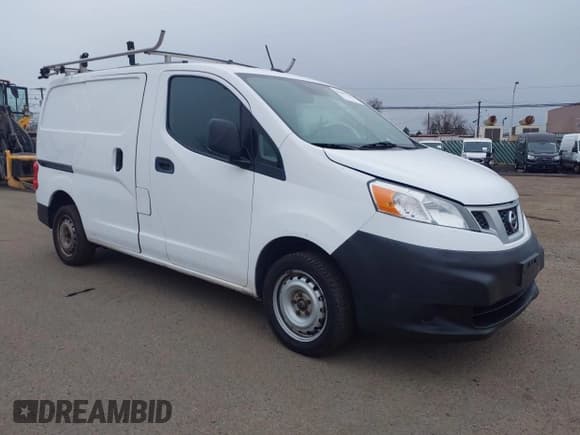 ✅ 2016 Nissan NV200 SV • VIN: 3N6CM0KN1GK701088 • Lot: 43897742. Wystawiony na IAAI z przebiegiem 113 951 mil. Bezpłatny archiwum sprzedaży aukcyjnych z USA i szczegółowy raport historii pojazdu na DreamBid. Zdjęcie 1.