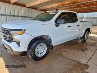 2022 Chevrolet Silverado 1500 Work Truck z VIN 1GCRDAED8NZ506143, wystawiony jako Copart lot #71287075 z przebiegiem 64 414 mil mil oraz Czysty tytuł • Clean title. Historia ofert i sprzedaży dostępna na DreamBid. Obrazek 1.