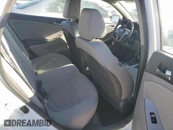 ✅ 2015 Hyundai Accent GLS • VIN: KMHCT4AE0FU795702 • Лот: 73735694. Опубликован ранее на Copart с пробегом 109 882 миль. Бесплатный доступ к архиву аукционных продаж из США и подробный отчёт об истории автомобиля на DreamBid. Изображение 10.