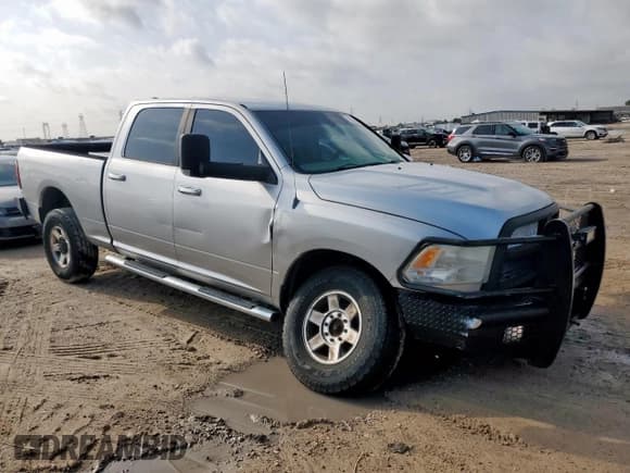 ✅ 2012 Ram 2500 Big Horn • VIN: 3C6UD5DL5CG199027 • Лот: 60856735. Опубликован ранее на Copart с пробегом 263 286 миль. Бесплатный доступ к архиву аукционных продаж из США и подробный отчёт об истории автомобиля на DreamBid. Изображение 4.