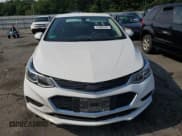 ✅ 2017 Chevrolet Cruze LS • VIN: 1G1BC5SM4H7276741 • Lot: 57883543. Listed on Copart with 94,899 mi. Free auction sales archive from the USA and detailed vehicle history report at DreamBid. Image 5.