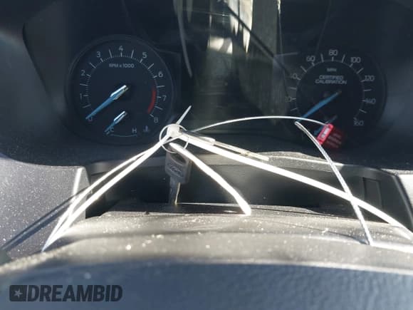 ✅ 2019 Ford Police Interceptor Utility • VIN: 1FM5K8AR7KGA29450 • Lot: 43588619. Wystawiony na IAAI z przebiegiem 117 353 mil. Bezpłatny archiwum sprzedaży aukcyjnych z USA i szczegółowy raport historii pojazdu na DreamBid. Zdjęcie 11.