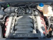 ✅ 2004 Audi S4 • VIN: WAUPL68E24A283152 • Lot: 42984296. Wystawiony na IAAI z przebiegiem 142 014 mil. Bezpłatny archiwum sprzedaży aukcyjnych z USA i szczegółowy raport historii pojazdu na DreamBid. Zdjęcie 10.