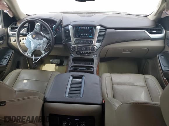 ✅ 2016 Chevrolet Suburban LTZ • VIN: 1GNSKJKC7GR201231 • Lot: 74569424. Wystawiony na Copart z przebiegiem 82 685 mil. Bezpłatny archiwum sprzedaży aukcyjnych z USA i szczegółowy raport historii pojazdu na DreamBid. Zdjęcie 8.