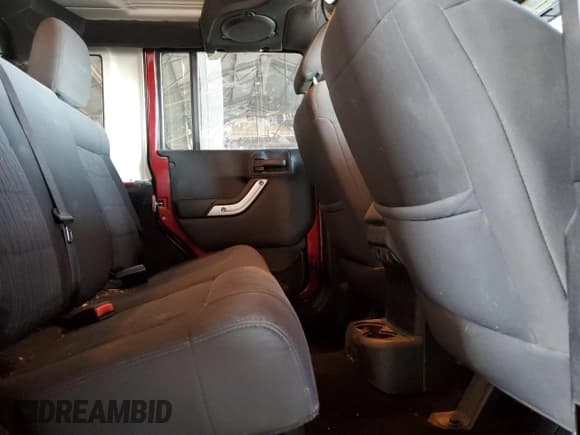 ✅ 2012 Jeep Wrangler Unlimited Rubicon • VIN: 1C4HJWFGXCL165273 • Lot: 68197715. Listed on Copart with 155,906 mi. Free auction sales archive from the USA and detailed vehicle history report at DreamBid. Image 10.