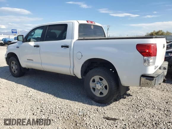 ✅ 2012 Toyota Tundra • VIN: 5TFDY5F10CX218930 • Lot: 70060405. Wystawiony na Copart z przebiegiem 250 953 mil. Bezpłatny archiwum sprzedaży aukcyjnych z USA i szczegółowy raport historii pojazdu na DreamBid. Zdjęcie 2.