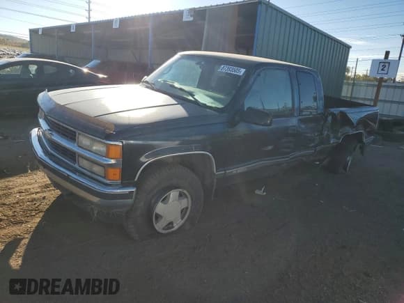 ✅ 1997 Chevrolet Silverado 1500 • VIN: 1GCEK19R4VE250665 • Lot: 87393505. Listed on Copart with 213,171 mi. Free auction sales archive from the USA and detailed vehicle history report at DreamBid. Image 1.