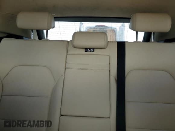 ✅ 2016 Mercedes-Benz GLA 250 • VIN: WDCTG4GB8GJ241942 • Lot: 80106185. Wystawiony na Copart z przebiegiem 126 617 mil. Bezpłatny archiwum sprzedaży aukcyjnych z USA i szczegółowy raport historii pojazdu na DreamBid. Zdjęcie 10.