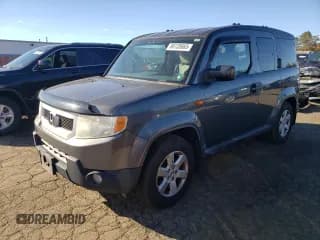 ✅ 2011 Honda Element EX • VIN: 5J6YH2H74BL005951 • Lot: 86135665. Listed on Copart with 223,951 mi. Free auction sales archive from the USA and detailed vehicle history report at DreamBid. Image 1.