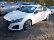 ✅ 2024 Nissan Altima SV • VIN: 1N4BL4DV1RN315618 • Lot: 43447210. Listed on IAAI with 20,283 mi. Free auction sales archive from the USA and detailed vehicle history report at DreamBid. Image 2.