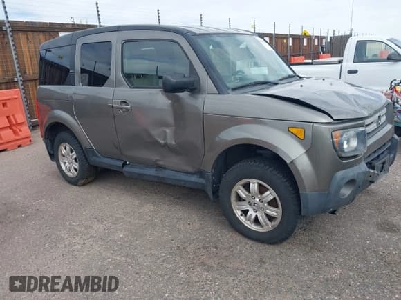 ✅ 2007 Honda Element EX • VIN: 5J6YH28727L007432 • Лот: 42482476. Опубликован ранее на IAAI с пробегом 184 288 миль. Бесплатный доступ к архиву аукционных продаж из США и подробный отчёт об истории автомобиля на DreamBid. Изображение 1.