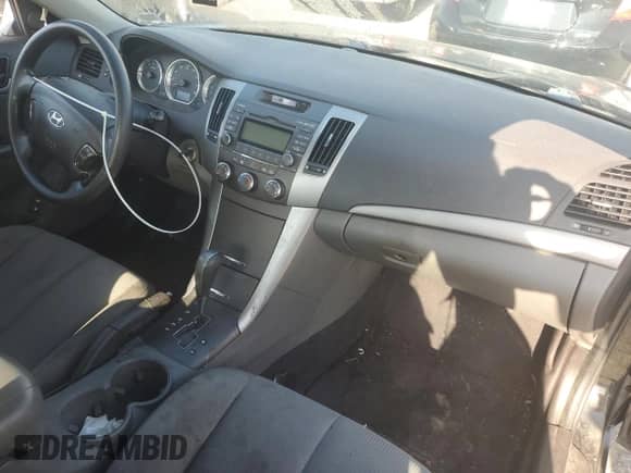 2009 Hyundai Sonata GLS с VIN 5NPET46C39H447928, выставлен на аукционе Copart как лот 73012164 с пробегом 167 446 миль миль и Списание • Salvage title. История ставок и продаж доступна на DreamBid. Изображение 8.
