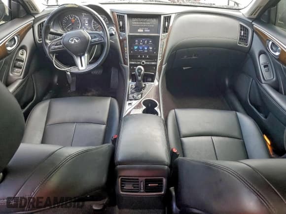 ✅ 2019 Infiniti Q50 Luxe • VIN: JN1EV7AR0KM559401 • Лот: 95486425. Опубликован ранее на Copart с пробегом 68 314 миль. Бесплатный доступ к архиву аукционных продаж из США и подробный отчёт об истории автомобиля на DreamBid. Изображение 8.