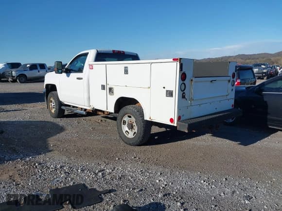 ✅ 2015 Chevrolet Silverado 2500HD Work Truck • VIN: 1GB0KUEG2FZ524038 • Лот: 43665724. Опубликован ранее на IAAI с пробегом 246 499 миль. Бесплатный доступ к архиву аукционных продаж из США и подробный отчёт об истории автомобиля на DreamBid. Изображение 3.