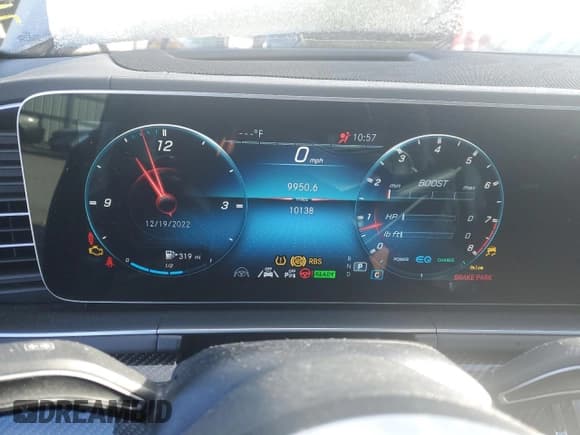 ✅ 2022 Mercedes-Benz GLE 63 S AMG • VIN: 4JGFD8KB8NA771248 • Lot: 71899972. Listed on Copart with 10,138 mi. Free auction sales archive from the USA and detailed vehicle history report at DreamBid. Image 9.