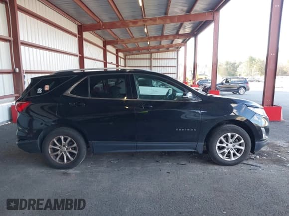 ✅ 2018 Chevrolet Equinox LT • VIN: 2GNAXSEV2J6255815 • Lot: 43528978. Wystawiony na IAAI z przebiegiem 103 238 mil. Bezpłatny archiwum sprzedaży aukcyjnych z USA i szczegółowy raport historii pojazdu na DreamBid. Zdjęcie 13.