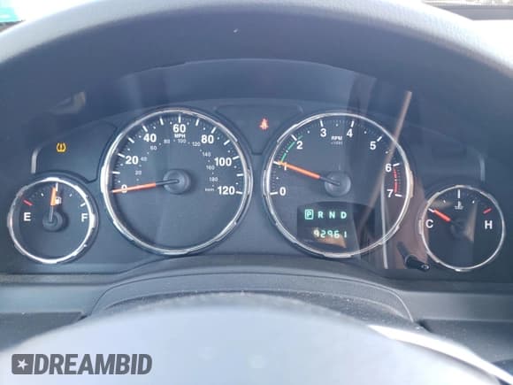 ✅ 2011 Jeep Liberty Sport Jet • VIN: 1J4PN2GK3BW574962 • Лот: 64933595. Опубликован ранее на Copart с пробегом 92 961 миль. Бесплатный доступ к архиву аукционных продаж из США и подробный отчёт об истории автомобиля на DreamBid. Изображение 9.