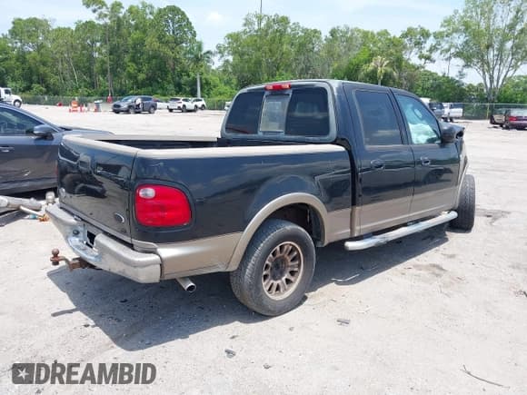 ✅ 2003 Ford F-150 XLT • VIN: 1FTRW07L93KB70825 • Lot: 42672351. Wystawiony na IAAI z przebiegiem Nie podano. Bezpłatny archiwum sprzedaży aukcyjnych z USA i szczegółowy raport historii pojazdu na DreamBid. Zdjęcie 4.