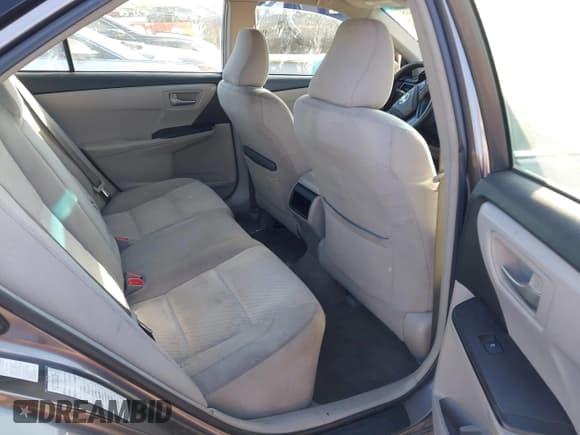 ✅ 2017 Toyota Camry XLE • VIN: 4T1BF1FKXHU312624 • Lot: 43695568. Listed on IAAI with 137,627 mi. Free auction sales archive from the USA and detailed vehicle history report at DreamBid. Image 8.