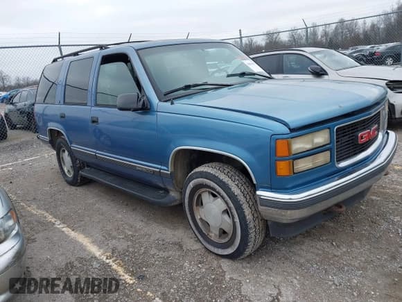 ✅ 1995 GMC Yukon • VIN: 1GKEK13K3SJ754126 • Lot: 43814393. Listed on IAAI with 217,656 mi. Free auction sales archive from the USA and detailed vehicle history report at DreamBid. Image 1.