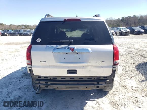 ✅ 2006 Saturn VUE • VIN: 5GZCZ53466S812347 • Lot: 45310355. Wystawiony na Copart z przebiegiem 238 696 mil. Bezpłatny archiwum sprzedaży aukcyjnych z USA i szczegółowy raport historii pojazdu na DreamBid. Zdjęcie 6.