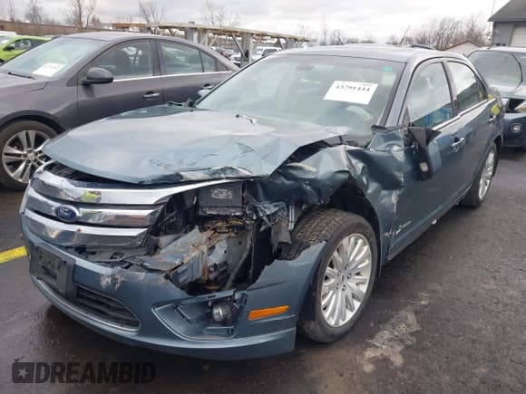 ✅ 2012 Ford Fusion Hybrid • VIN: 3FADP0L33CR229897 • Лот: 43791444. Опубликован ранее на IAAI с пробегом Не указан. Бесплатный доступ к архиву аукционных продаж из США и подробный отчёт об истории автомобиля на DreamBid. Изображение 2.