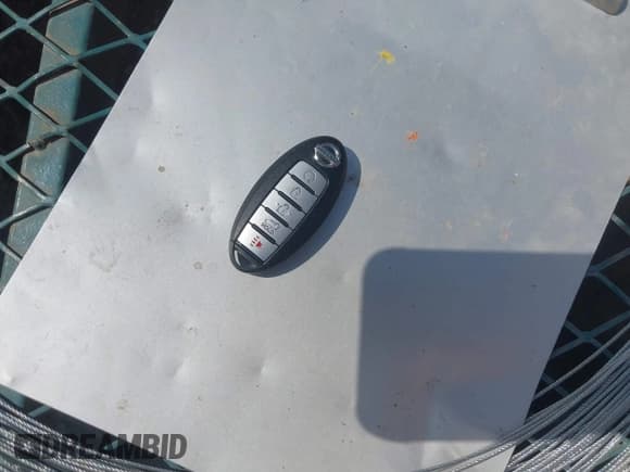 ✅ 2013 Nissan Pathfinder SV • VIN: 5N1AR2MM3DC683900 • Lot: 43204375. Listed on IAAI with 180,429 mi. Free auction sales archive from the USA and detailed vehicle history report at DreamBid. Image 11.