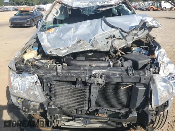 2017 Nissan Frontier SV with VIN 1N6AD0EV7HN756465, listed as a Copart auction lot 86691045 with 121,784 mi miles and Salvage title. Bid and sale history available at DreamBid. Image 11.