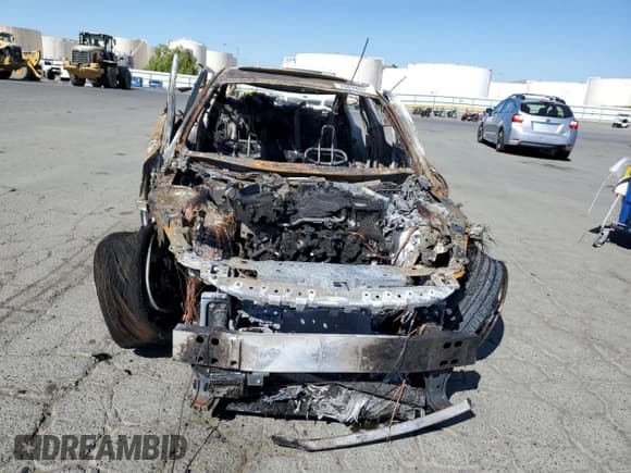 ✅ 2023 Infiniti Q50 Luxe • VIN: JN1EV7BP7PM510796 • Lot: 70878975. Wystawiony na Copart z przebiegiem Nie podano. Bezpłatny archiwum sprzedaży aukcyjnych z USA i szczegółowy raport historii pojazdu na DreamBid. Zdjęcie 5.