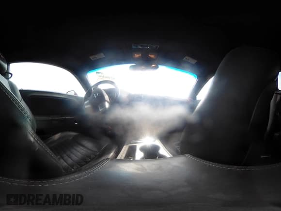 ✅ 2013 Dodge Challenger R/T Classic • VIN: 2C3CDYBT6DH594154 • Lot: 42406366. Wystawiony na IAAI z przebiegiem 139 585 mil. Bezpłatny archiwum sprzedaży aukcyjnych z USA i szczegółowy raport historii pojazdu na DreamBid. Zdjęcie 18.