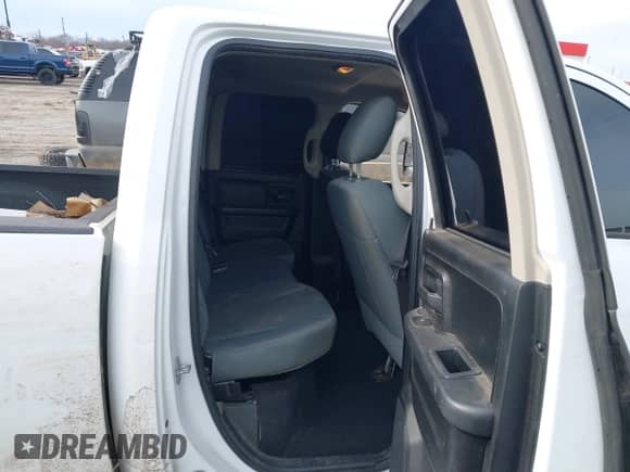 2016 Ram 1500 Express with VIN 1C6RR7FG5GS173304, listed as a IAAI auction lot 41318818 with 137,587 mi miles and . Bid and sale history available at DreamBid. Image 8.