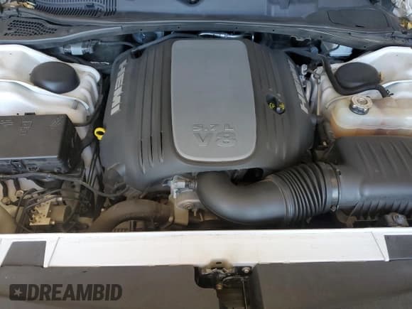 ✅ 2018 Dodge Challenger T/A • VIN: 2C3CDZBT8JH309892 • Lot: 85664005. Listed on Copart with 94,625 mi. Free auction sales archive from the USA and detailed vehicle history report at DreamBid. Image 11.