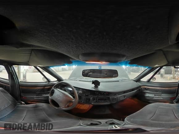 ✅ 1998 Oldsmobile 88 LS • VIN: 1G3HN52K5W4867072 • Lot: 75689524. Wystawiony na Copart z przebiegiem 192 507 mil. Bezpłatny archiwum sprzedaży aukcyjnych z USA i szczegółowy raport historii pojazdu na DreamBid. Zdjęcie 13.