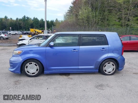 ✅ 2010 Scion xB • VIN: JTLZE4FE8A1111026 • Lot: 42246634. Wystawiony na IAAI z przebiegiem 181 886 mil. Bezpłatny archiwum sprzedaży aukcyjnych z USA i szczegółowy raport historii pojazdu na DreamBid. Zdjęcie 12.