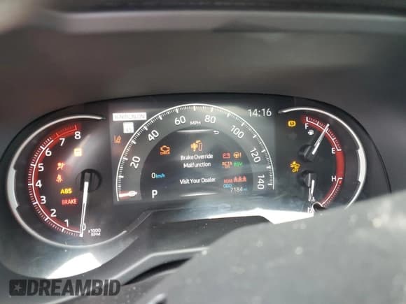 ✅ 2025 Toyota RAV4 XLE • VIN: 2T3W1RFVXSC331103 • Lot: 81785225. Listed on Copart with 7,184 mi. Free auction sales archive from the USA and detailed vehicle history report at DreamBid. Image 9.