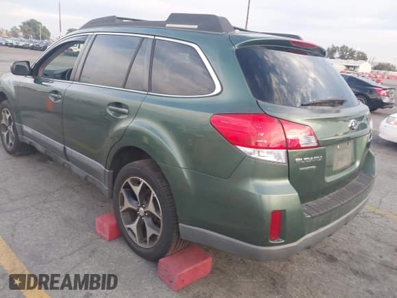 ✅ 2010 Subaru Outback Premium All-Weather Anniversary • VIN: 4S4BRCCC0A3343733 • Лот: 43697462. Опубликован ранее на IAAI с пробегом 125 670 миль. Бесплатный доступ к архиву аукционных продаж из США и подробный отчёт об истории автомобиля на DreamBid. Изображение 3.