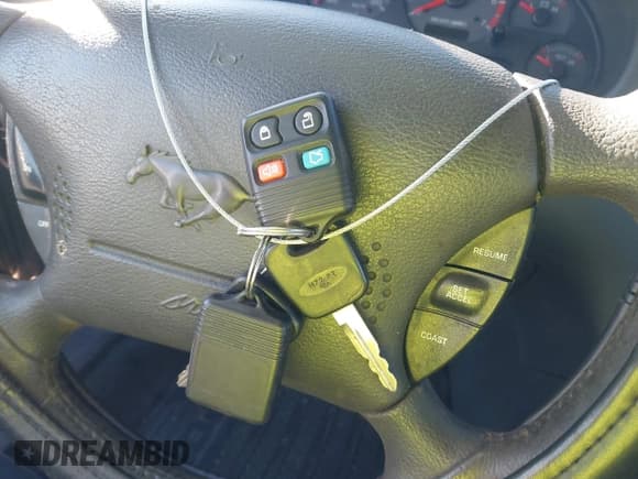 ✅ 2002 Ford Mustang Deluxe • VIN: 1FAFP44452F181399 • Лот: 43437821. Опубликован ранее на IAAI с пробегом 180 266 миль. Бесплатный доступ к архиву аукционных продаж из США и подробный отчёт об истории автомобиля на DreamBid. Изображение 11.