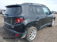✅ 2019 Jeep Renegade Latitude • VIN: ZACNJBBB2KPK15600 • Lot: 42021625. Wystawiony na IAAI z przebiegiem 69 640 mil. Bezpłatny archiwum sprzedaży aukcyjnych z USA i szczegółowy raport historii pojazdu na DreamBid. Zdjęcie 4.