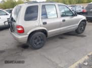 ✅ 2000 Kia Sportage • VIN: KNDJA7231Y5651234 • Lot: 42100284. Listed on IAAI with 192,122 mi. Free auction sales archive from the USA and detailed vehicle history report at DreamBid. Image 4.