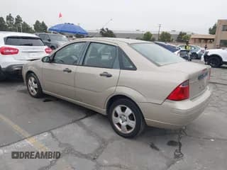 ✅ 2007 Ford Focus S • VIN: 1FAFP34N87W345156 • Lot: 43577701. Listed on IAAI with 87,349 mi. Free auction sales archive from the USA and detailed vehicle history report at DreamBid. Image 3.