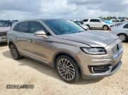 ✅ 2019 Lincoln Nautilus Reserve • VIN: 2LMPJ6L94KBL35899 • Лот: 64513035. Опубликован ранее на Copart с пробегом 83 221 миль. Бесплатный доступ к архиву аукционных продаж из США и подробный отчёт об истории автомобиля на DreamBid. Изображение 4.